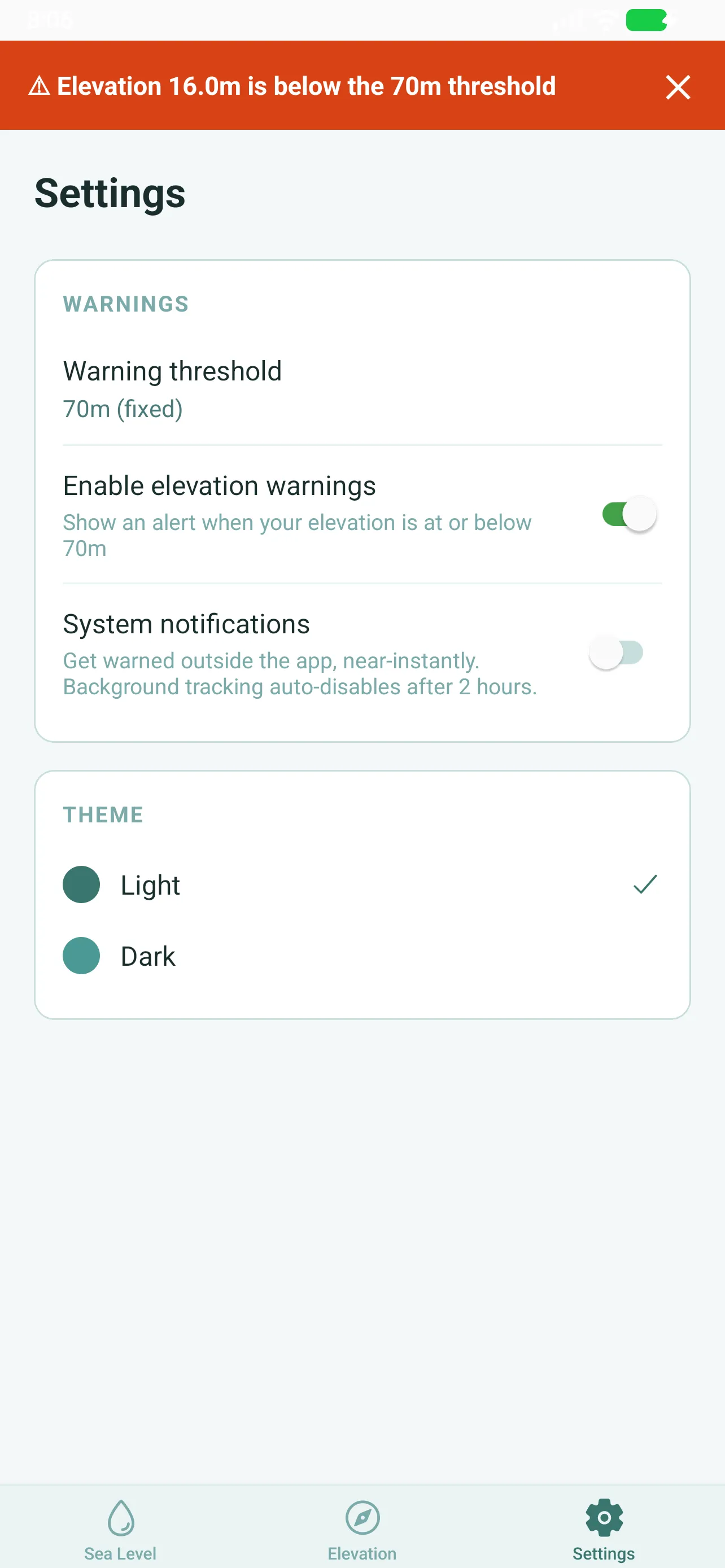 The Settings tab: the fixed 70-meter warning threshold, notifications, units and theme choices.